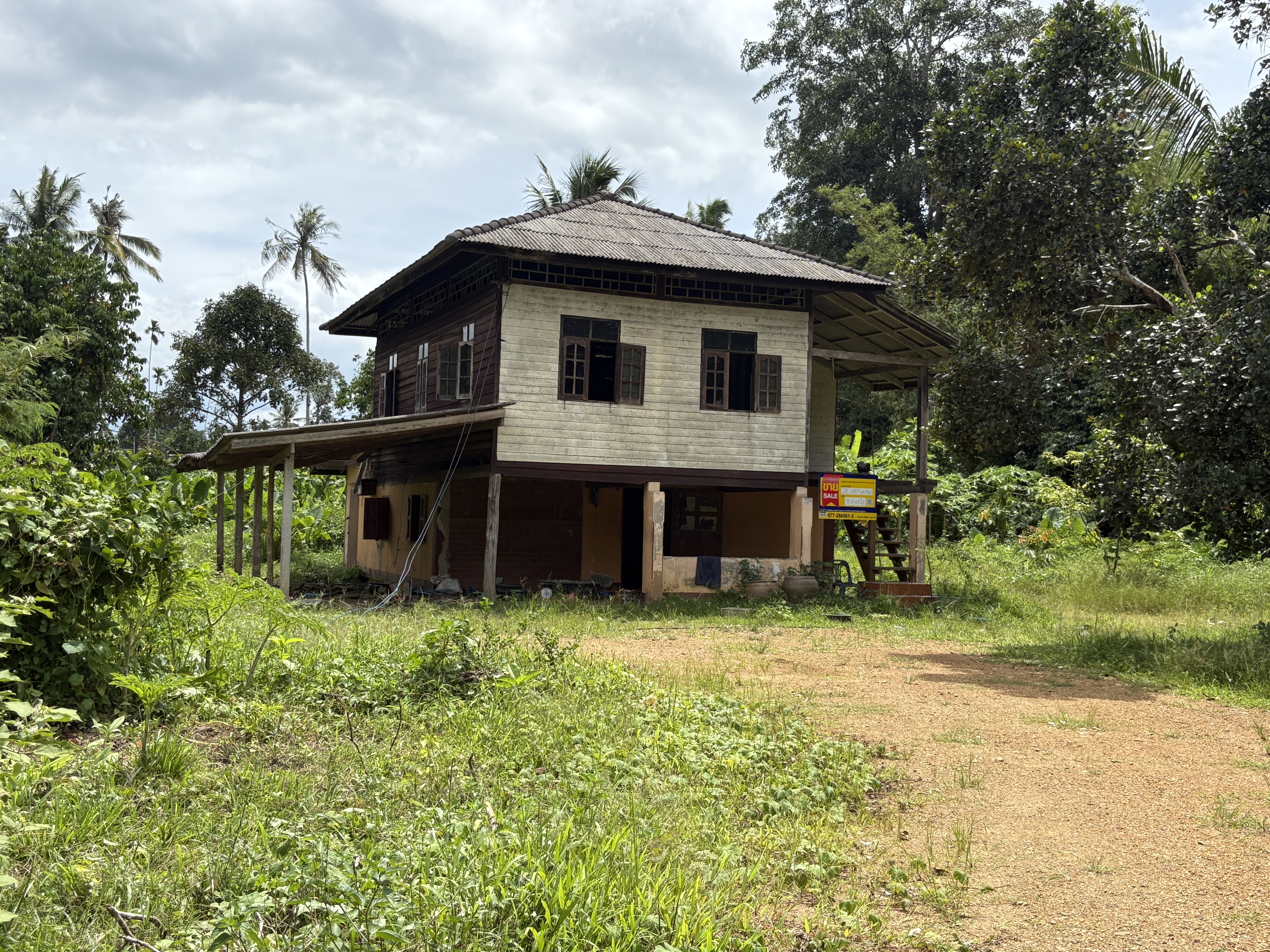 บ้านเดี่ยว น้ำหัก  สุราษฎร์ธานี
