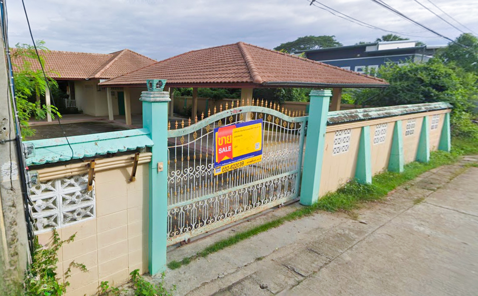 Single-Family Home in Phetchaburi City