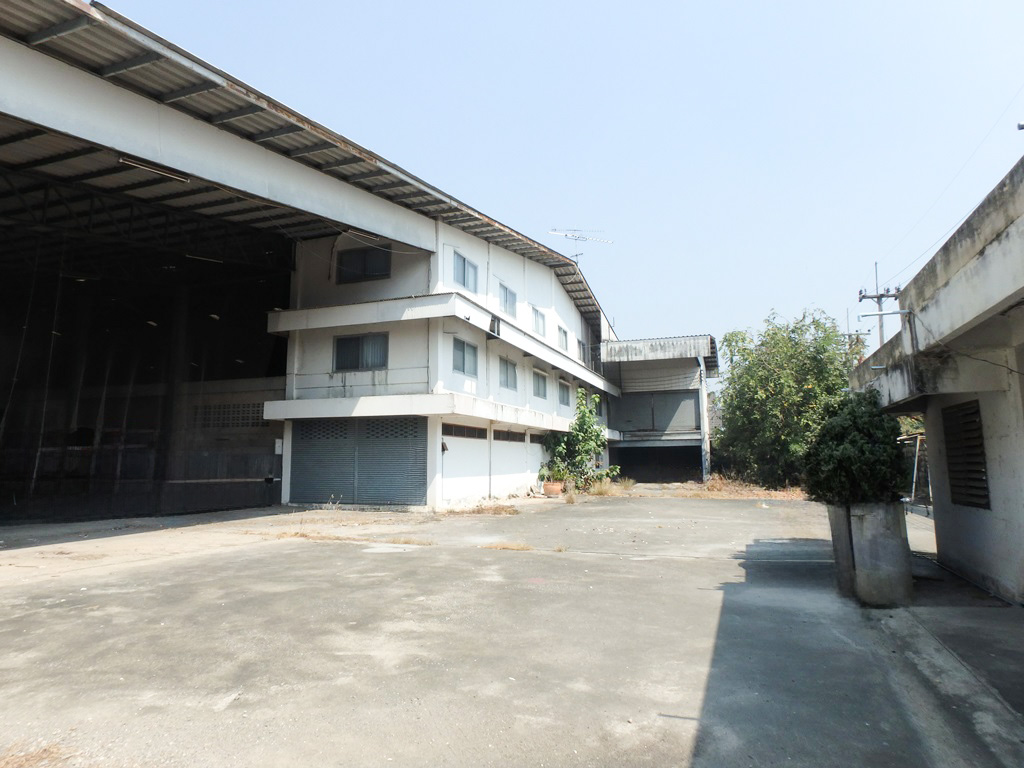 โรงงาน/โกดัง โพรงมะเดื่อ เมืองนครปฐม นครปฐม