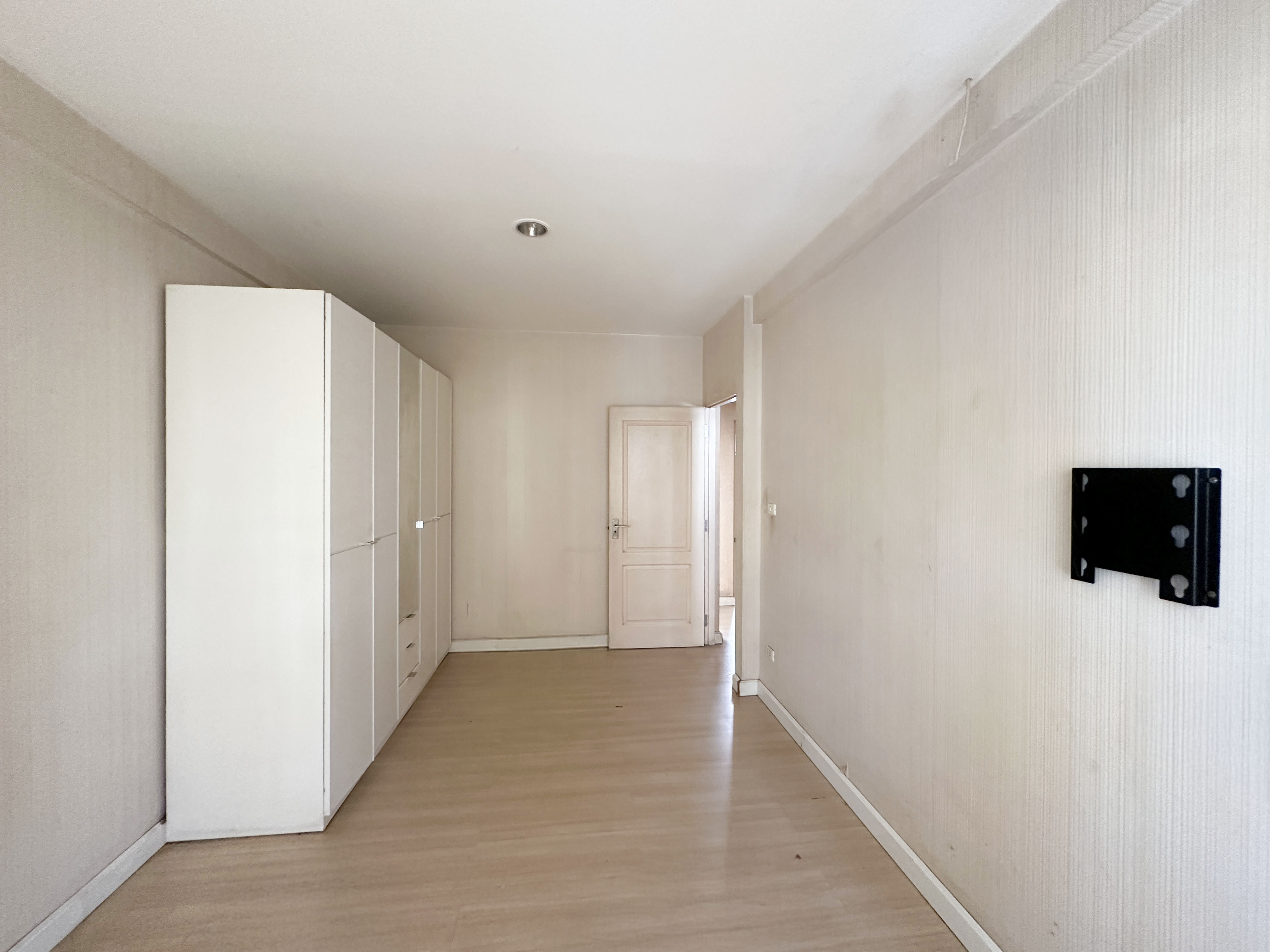6d85cec6-143909-0.jpg