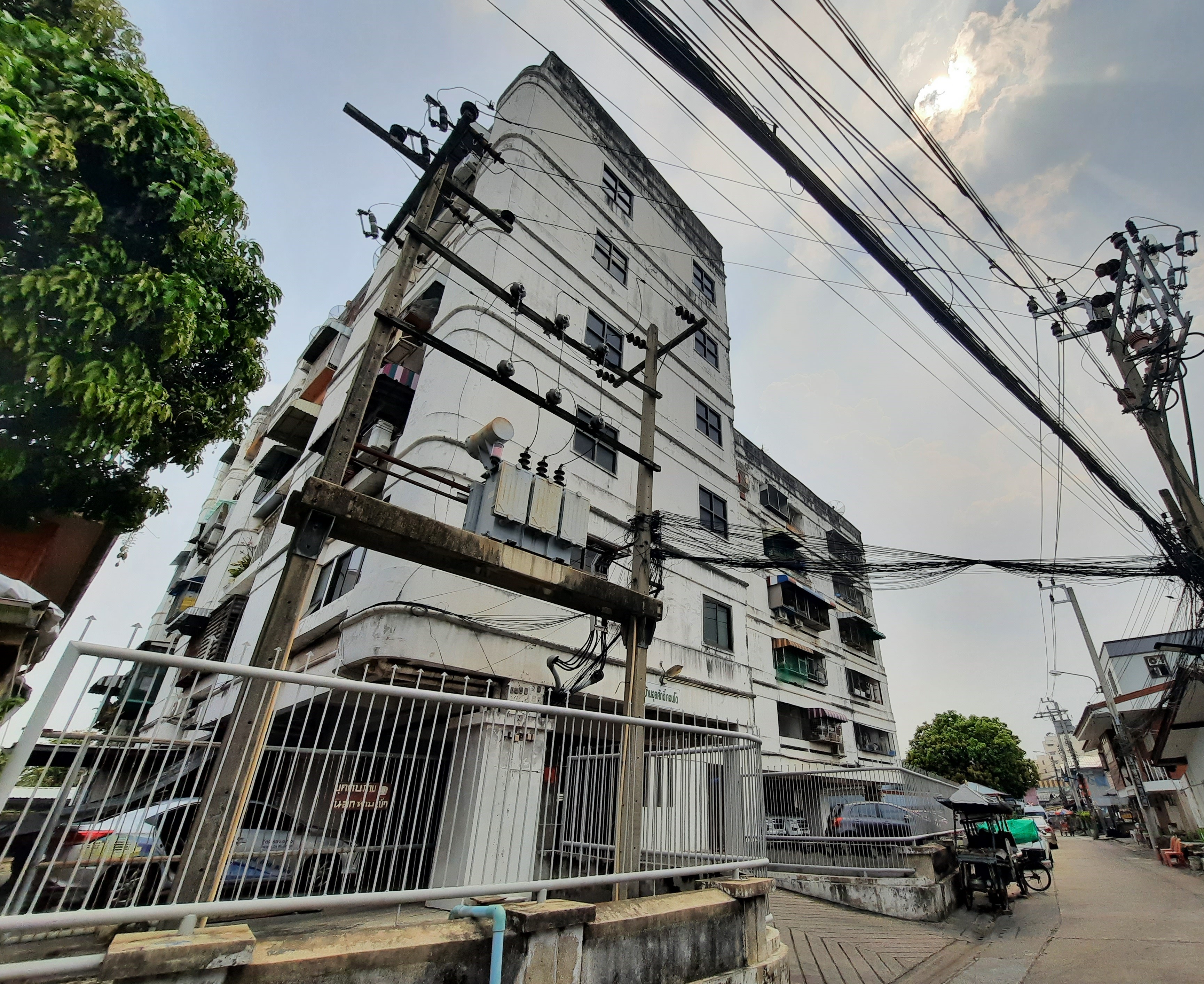 คอนโดมิเนียม โครงการบ้านจุลศักดิ์ ใกล้หอวัง