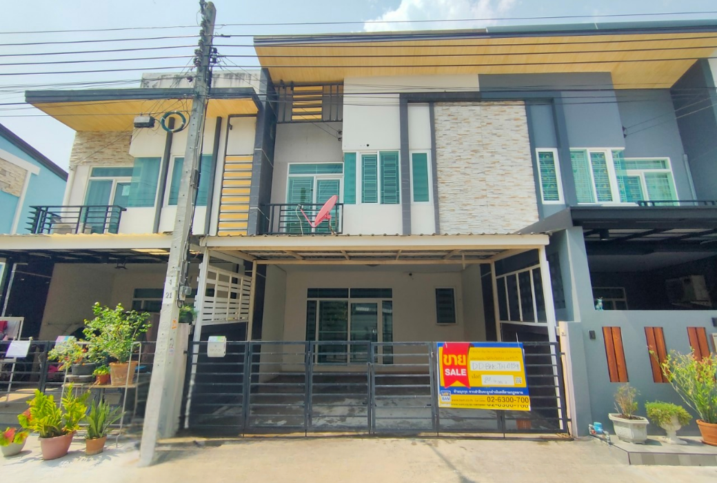 Gusto Town Home