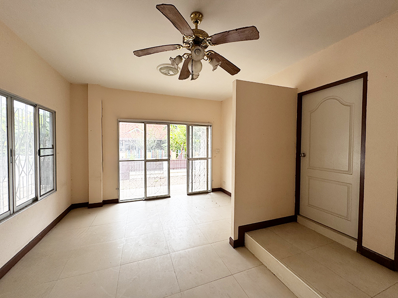 4751e890-145013-3.jpg