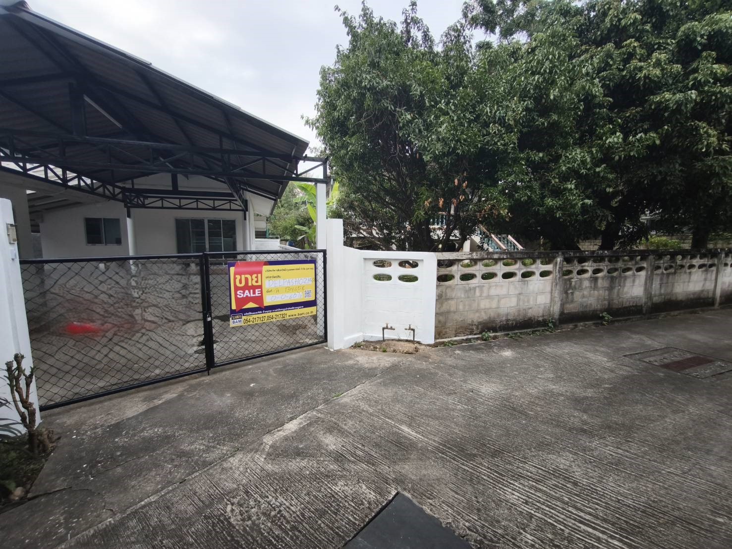 บ้านเดี่ยวชั้นเดียว ชุมชุนบ้านดงไชย เมืองลำปาง : ปรับปรุงใหม่