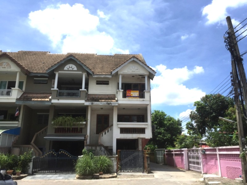 ทาวน์เฮาส์ ปากเกร็ด (บ้านวัดบ่อ) ปากเกร็ด นนทบุรี
