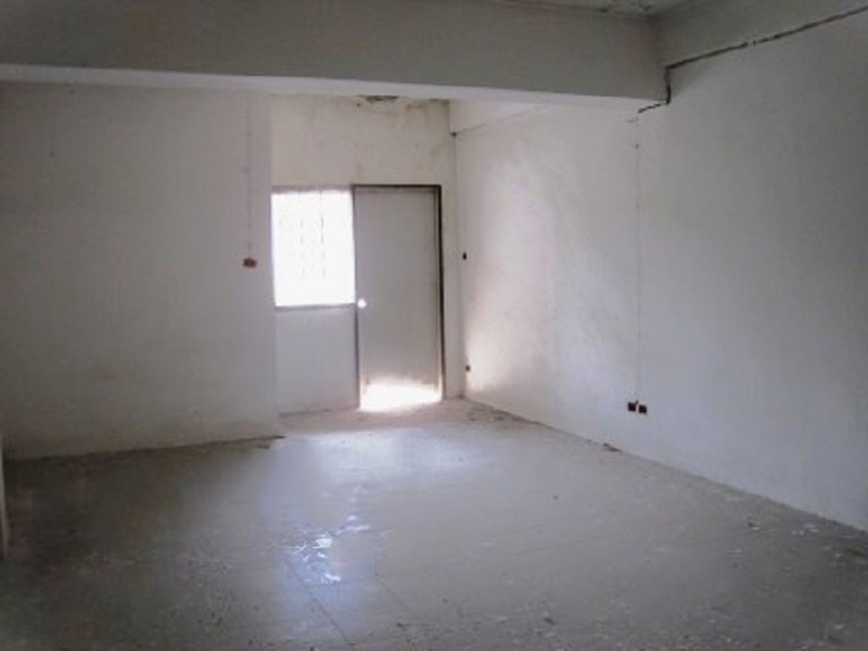 076702.jpg