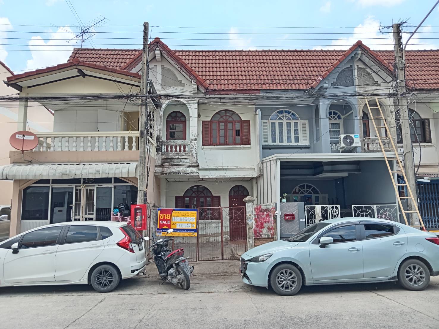 ทาวน์เฮาส์ ประชาธิปัตย์ ธัญบุรี ปทุมธานี