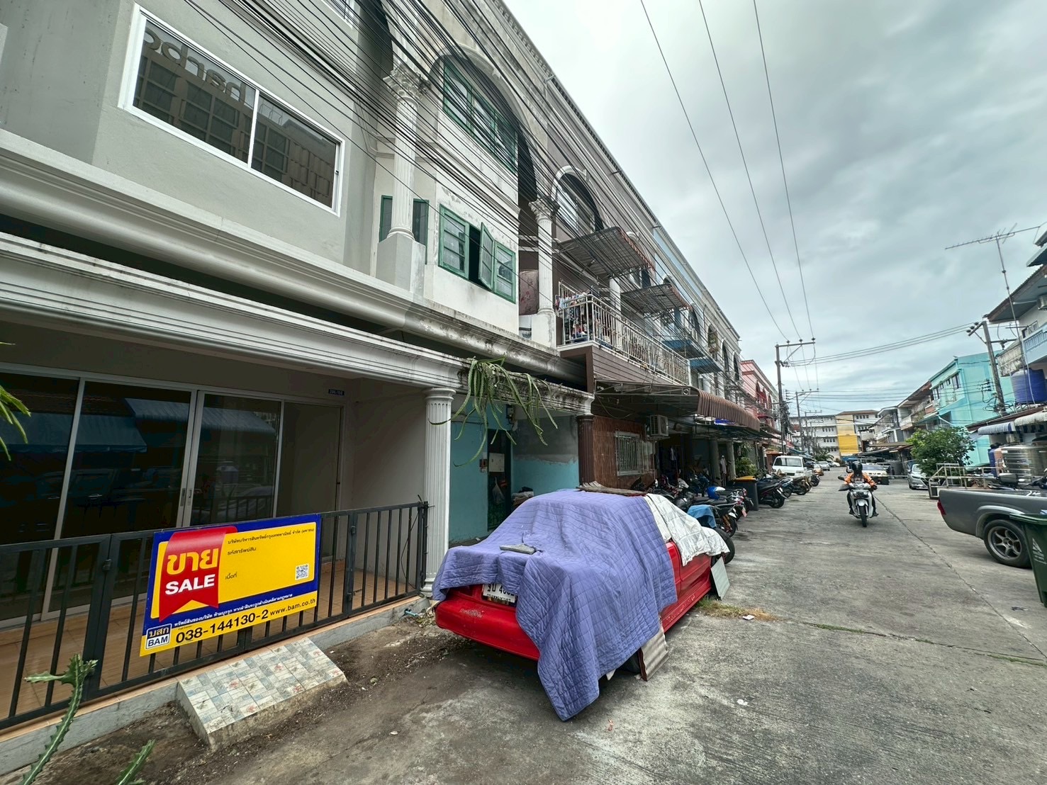 SIKL3361.JPEG