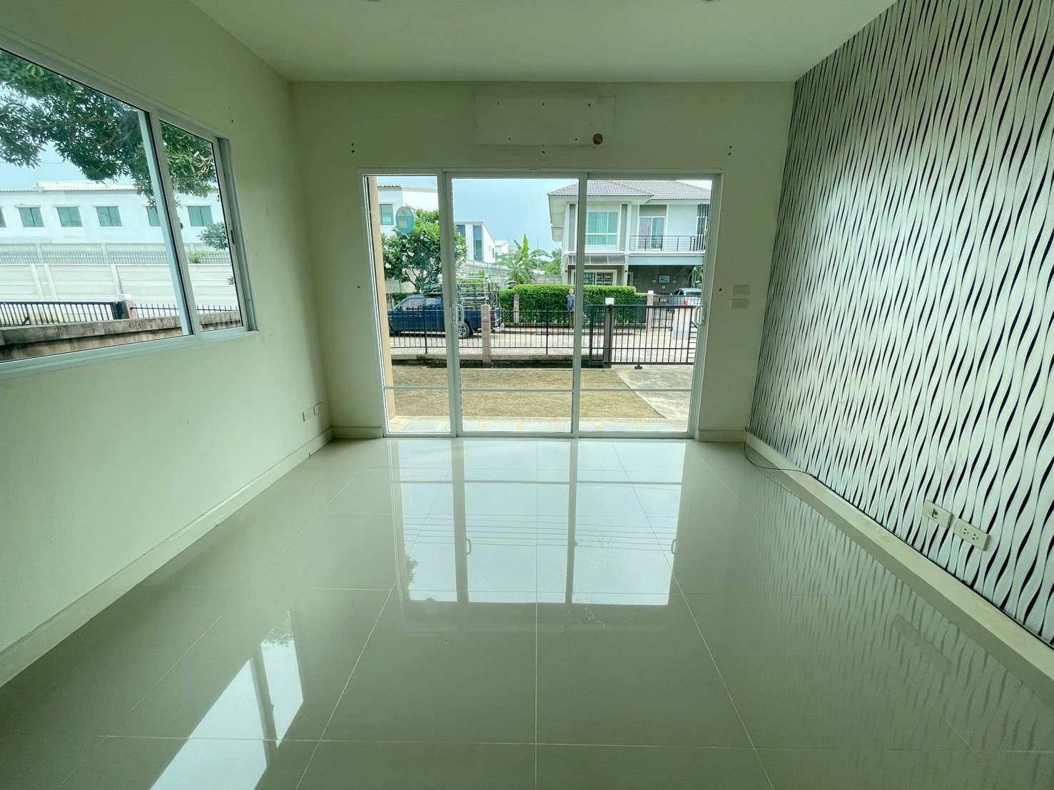 LINE_ALBUM_ส เดอะแพลน 191_250516_19.jpg
