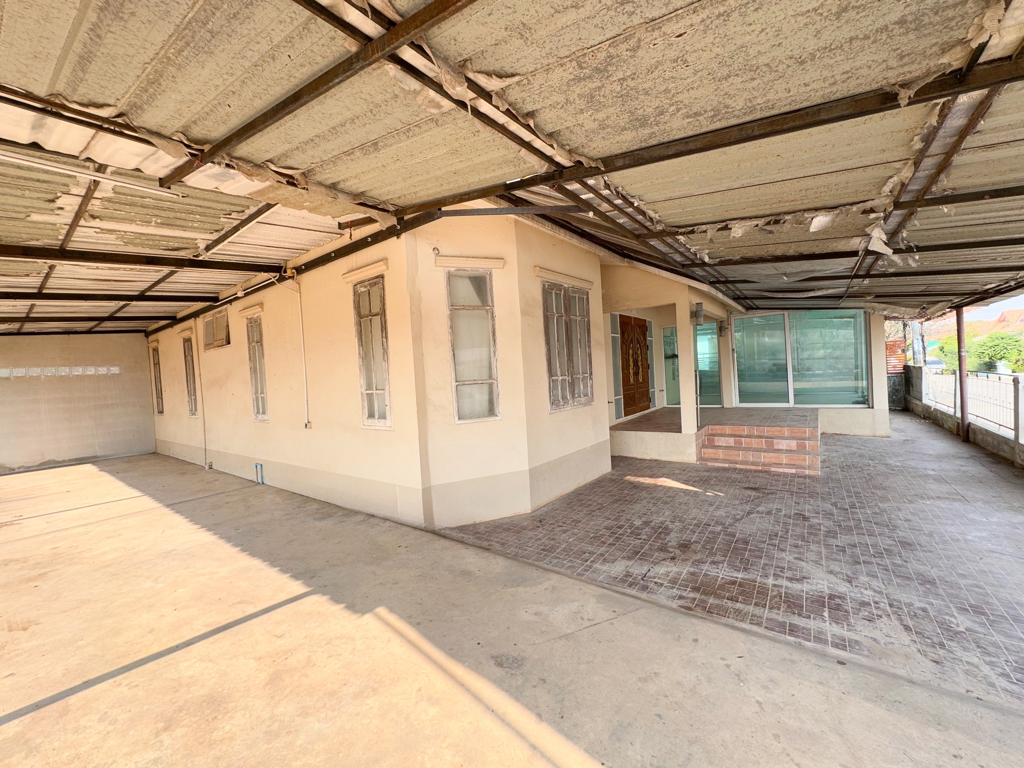 22ef592e-133018-3.jpg