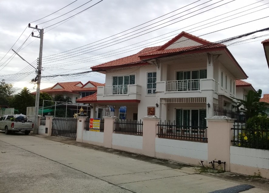 Picture2.jpg
