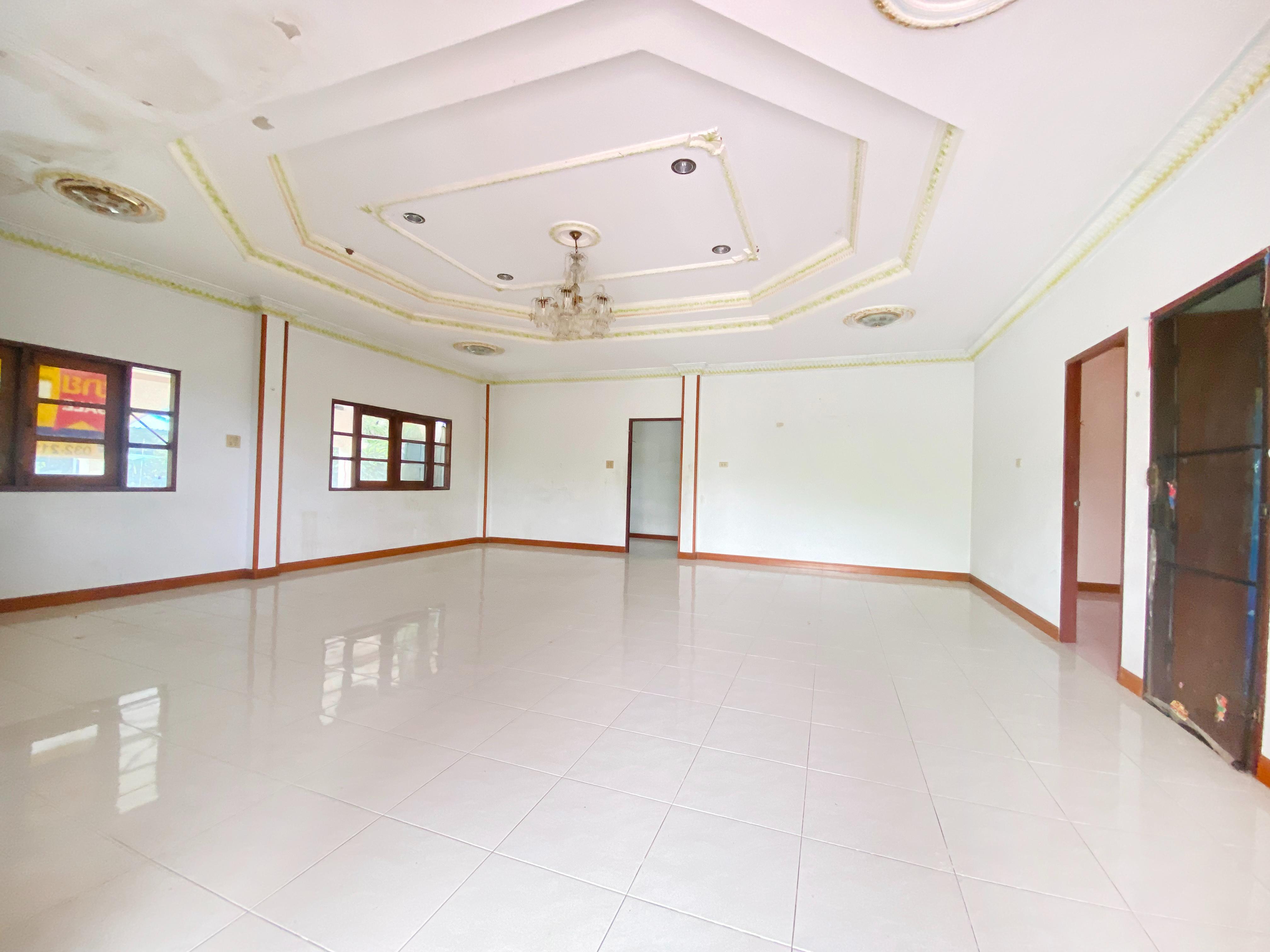 d1218474-61563-6.jpg