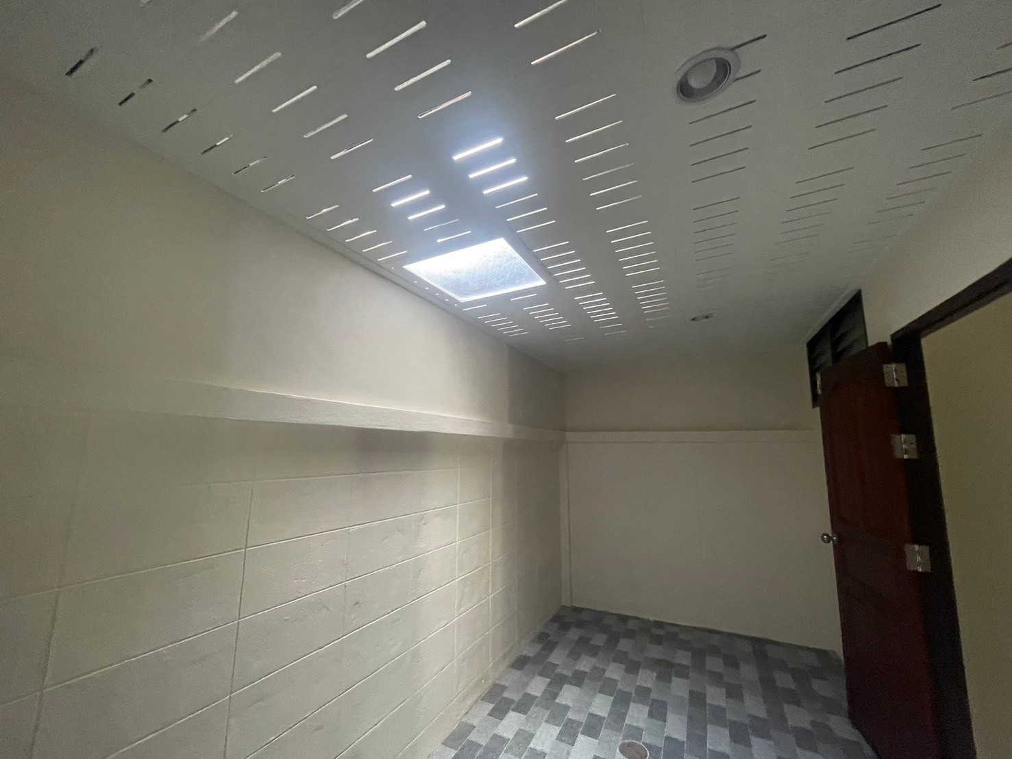 LINE_ALBUM_R 13925_241120_10.jpg