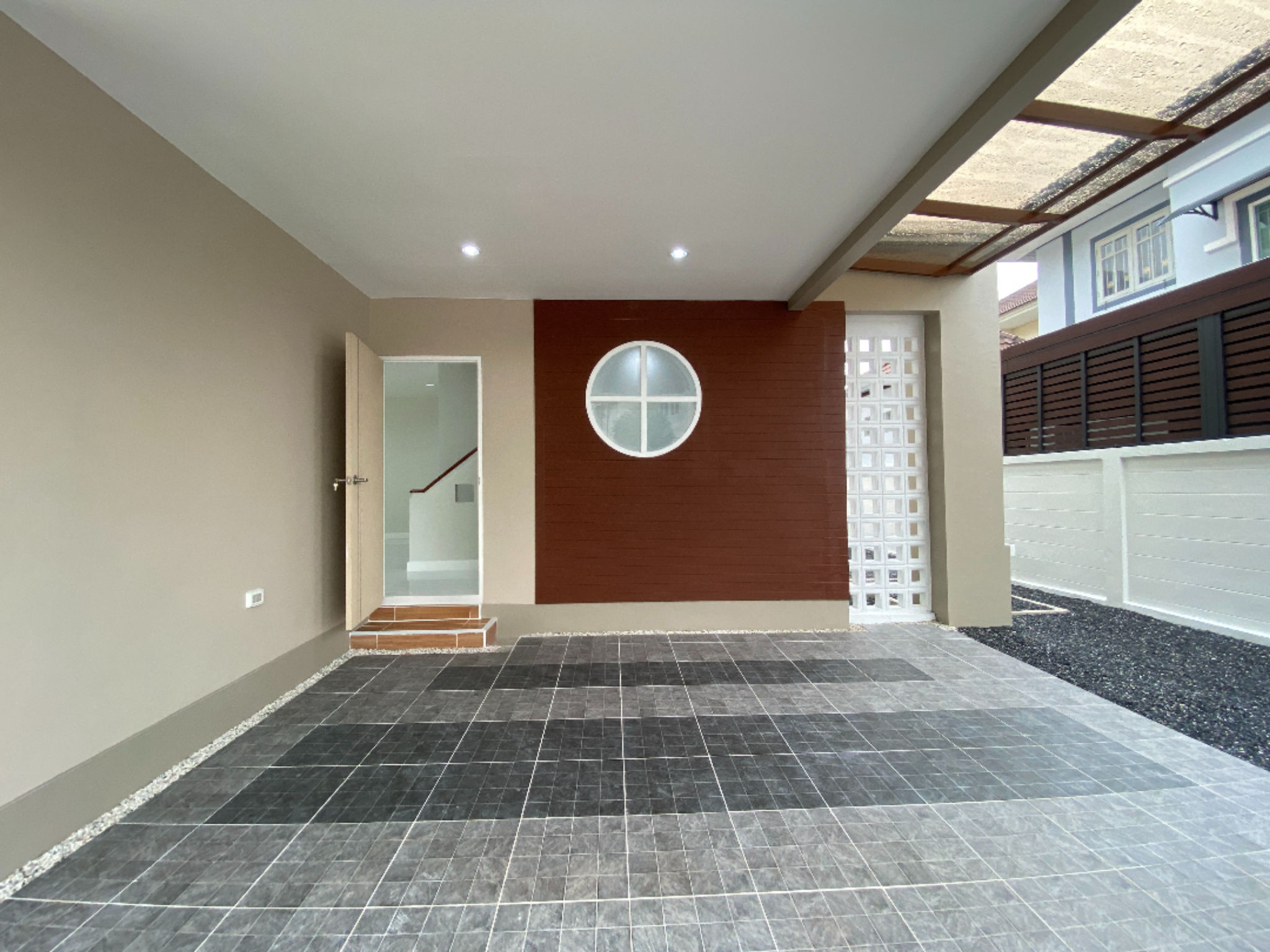 157647b2-134275-1.jpg