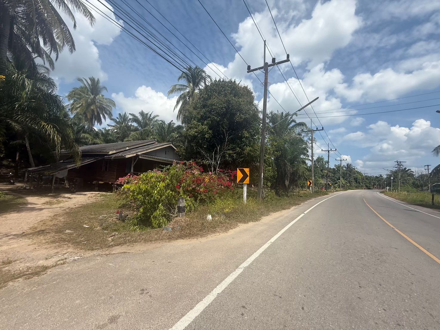 บ้านเดี่ยว ตลิ่งชัน  กระบี่