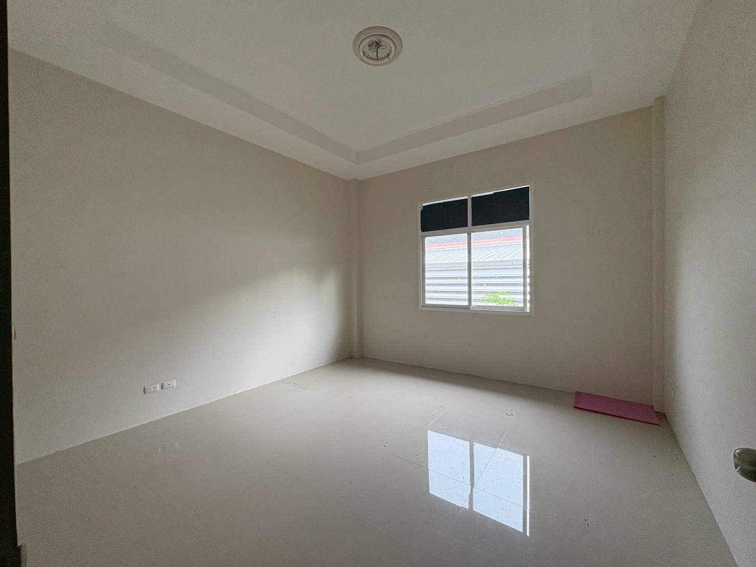 LINE_ALBUM_บ้านที่ยามเหงา_250619_25.jpg