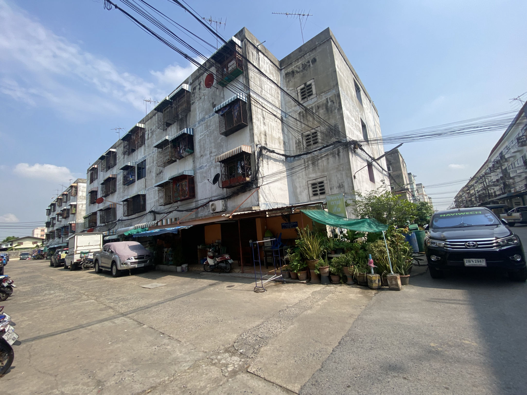 ห้องชุด ประชาธิปัตย์ ธัญบุรี ปทุมธานี