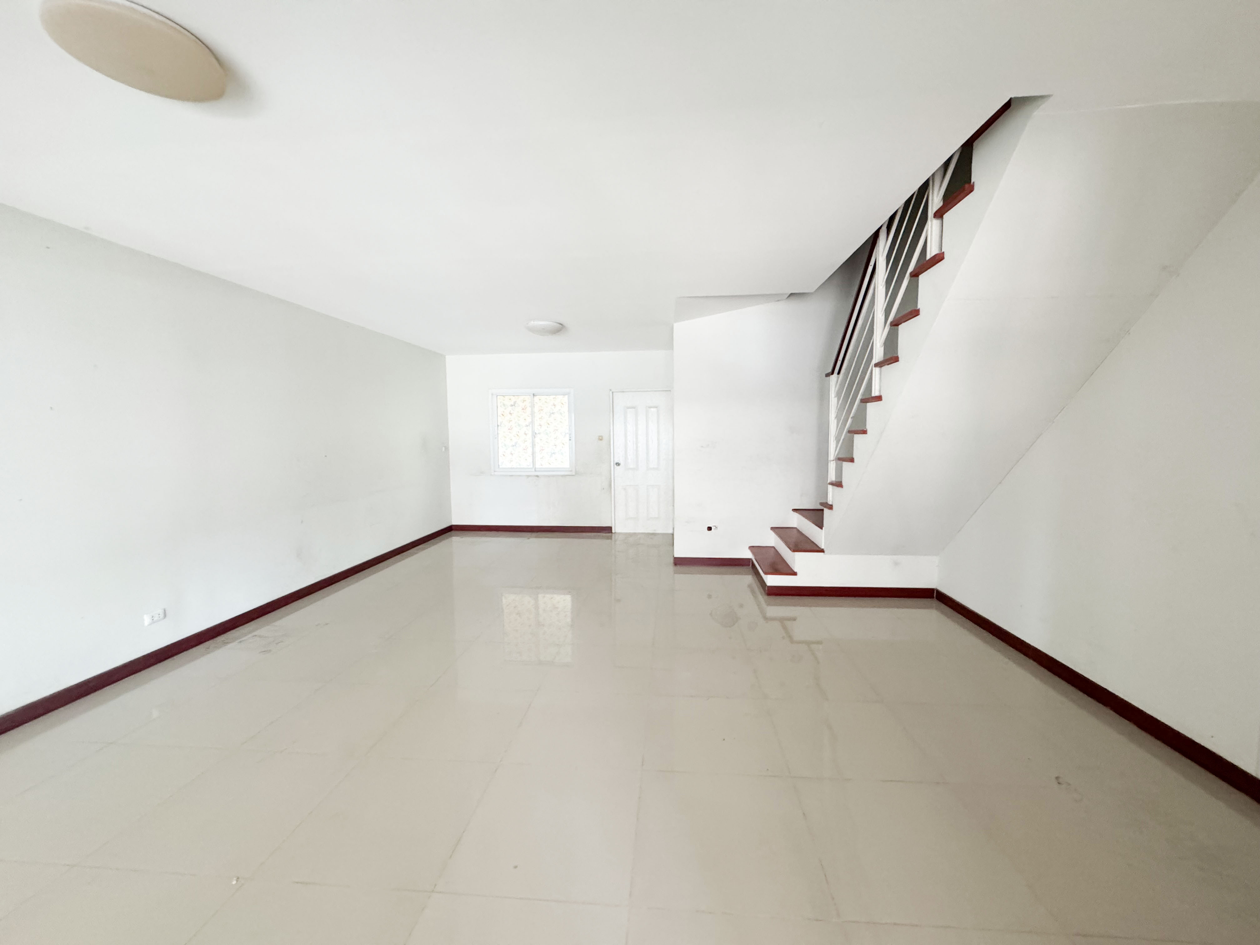 090378e3-148235-4.jpg