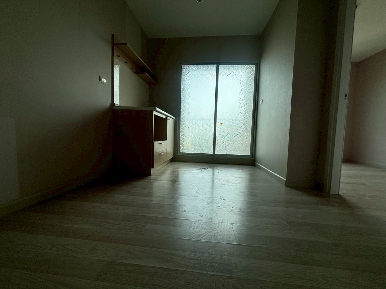 c57450f5820be624eeeb14e7a723e69d.jpg
