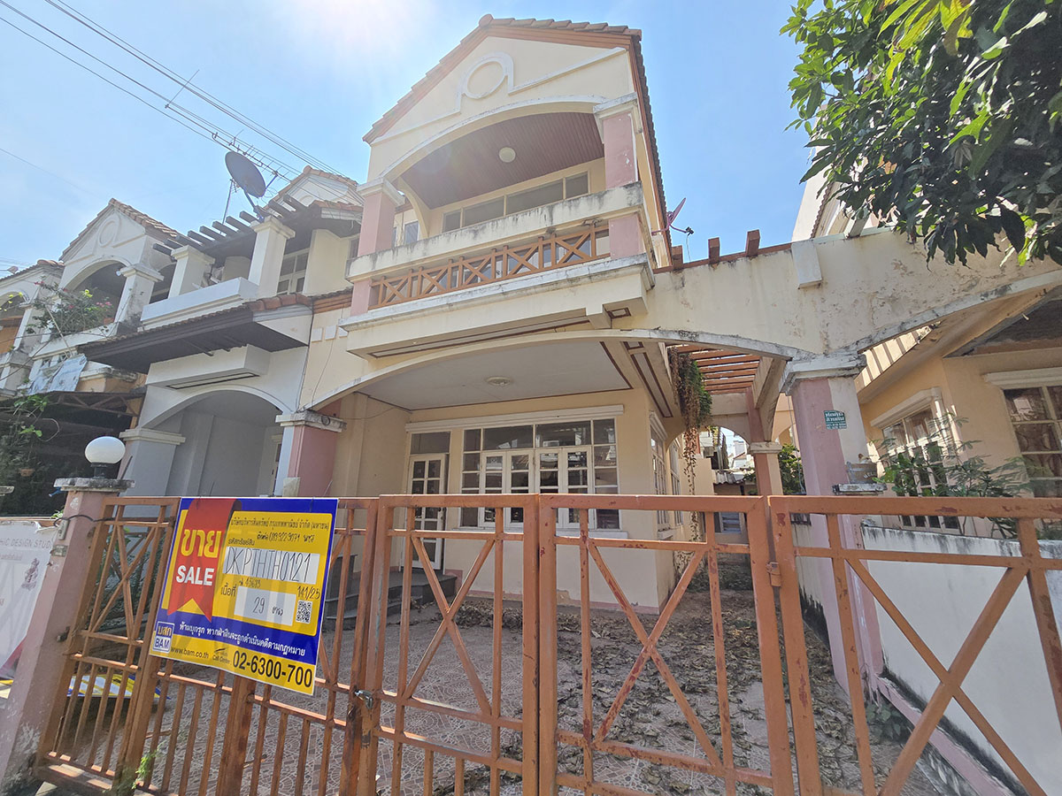 ทาวน์เฮาส์ บ้านกลาง เมืองปทุมธานี ปทุมธานี