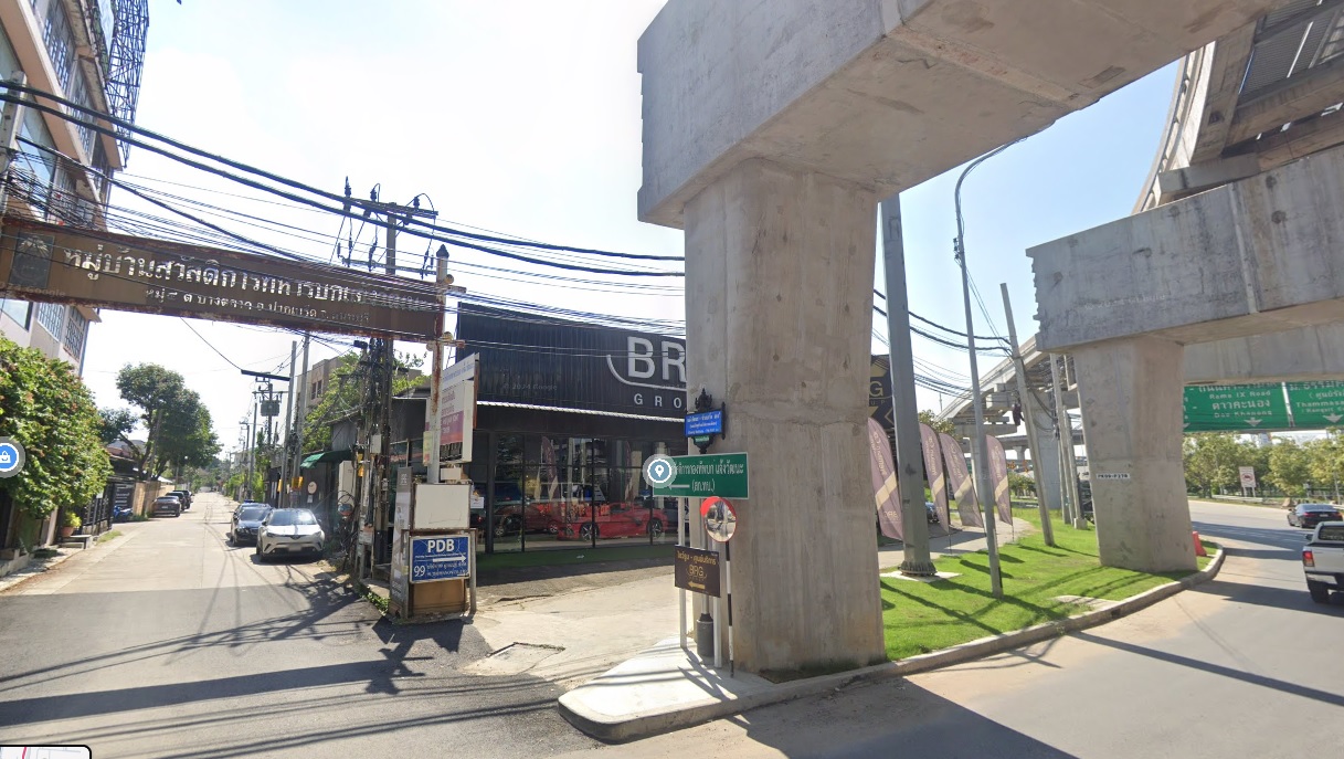 ทางเข้าออก 1.jpg