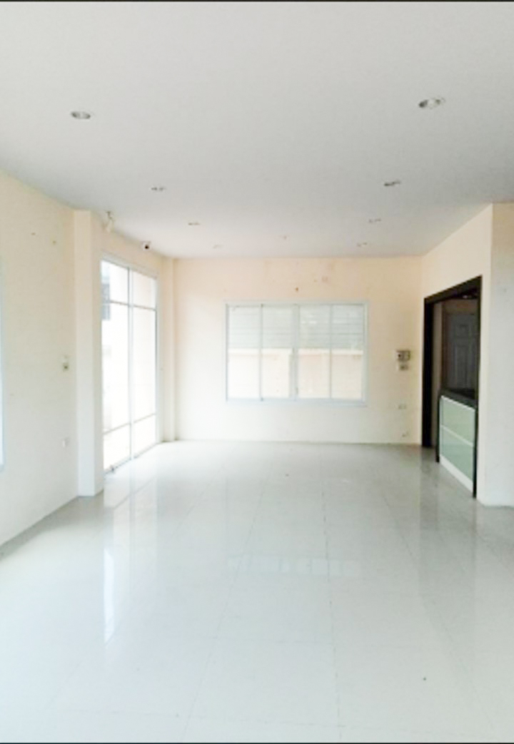 c204de78-90806-1.jpg
