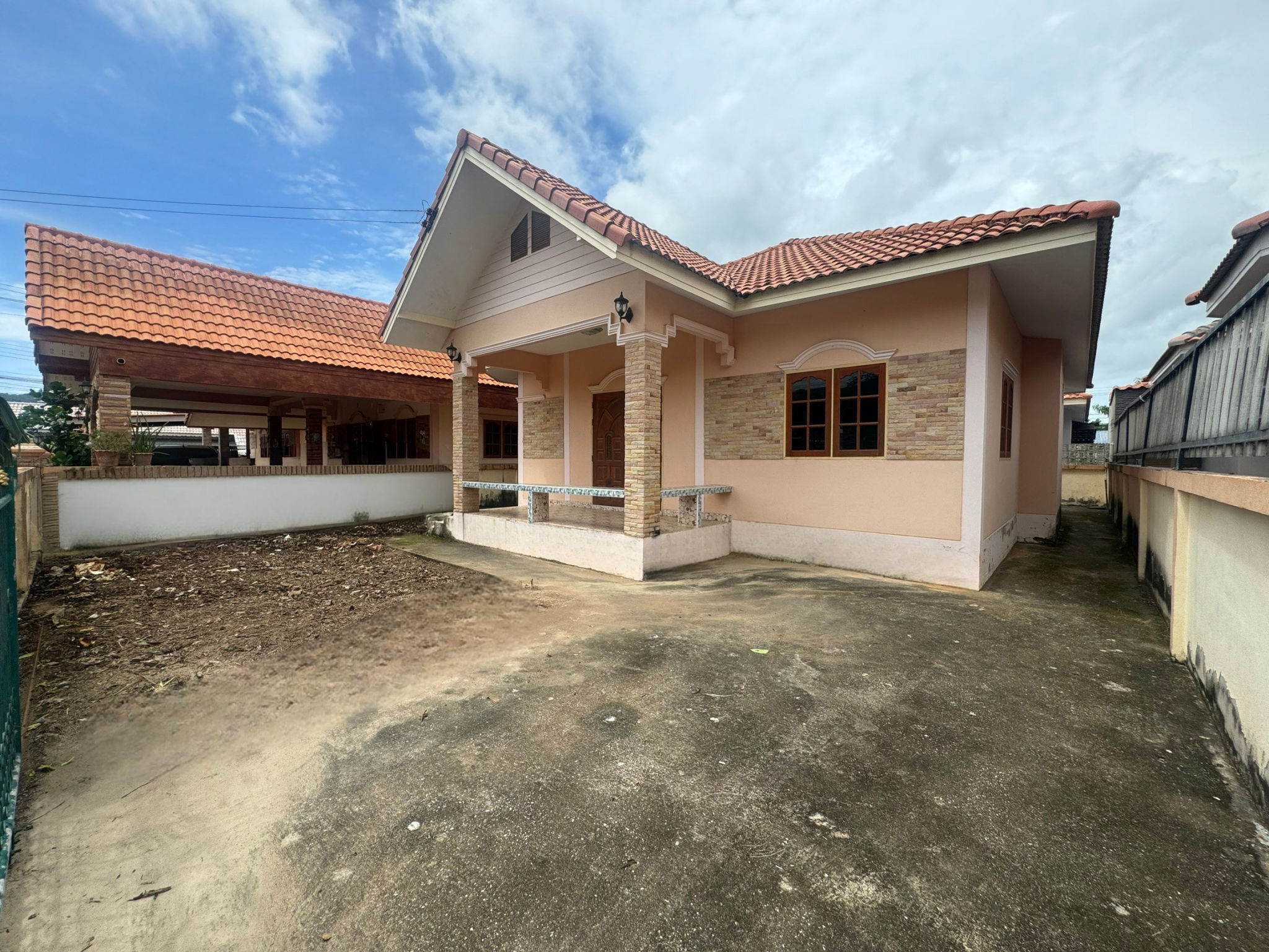 b1258226-141947-11 (1).jpg