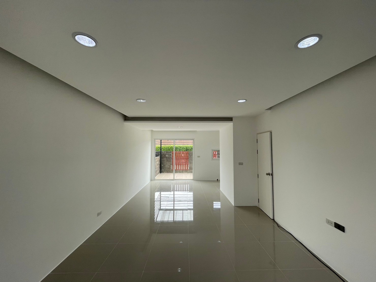 1694065060720 ลัก3.jpg
