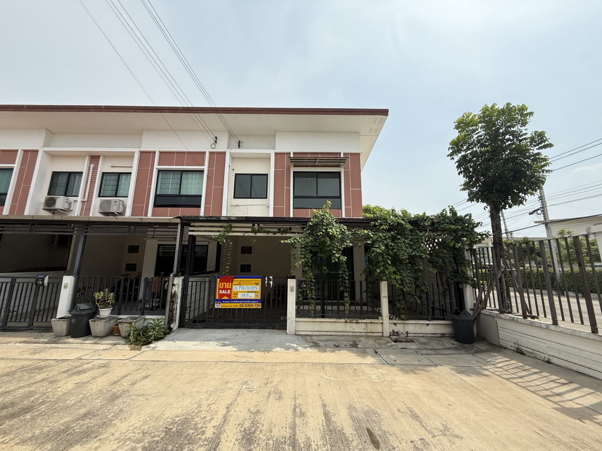 ทาวน์เฮาส์ ประชาธิปัตย์ ธัญบุรี ปทุมธานี