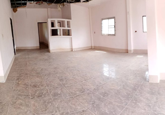 p 81955-5.jpg