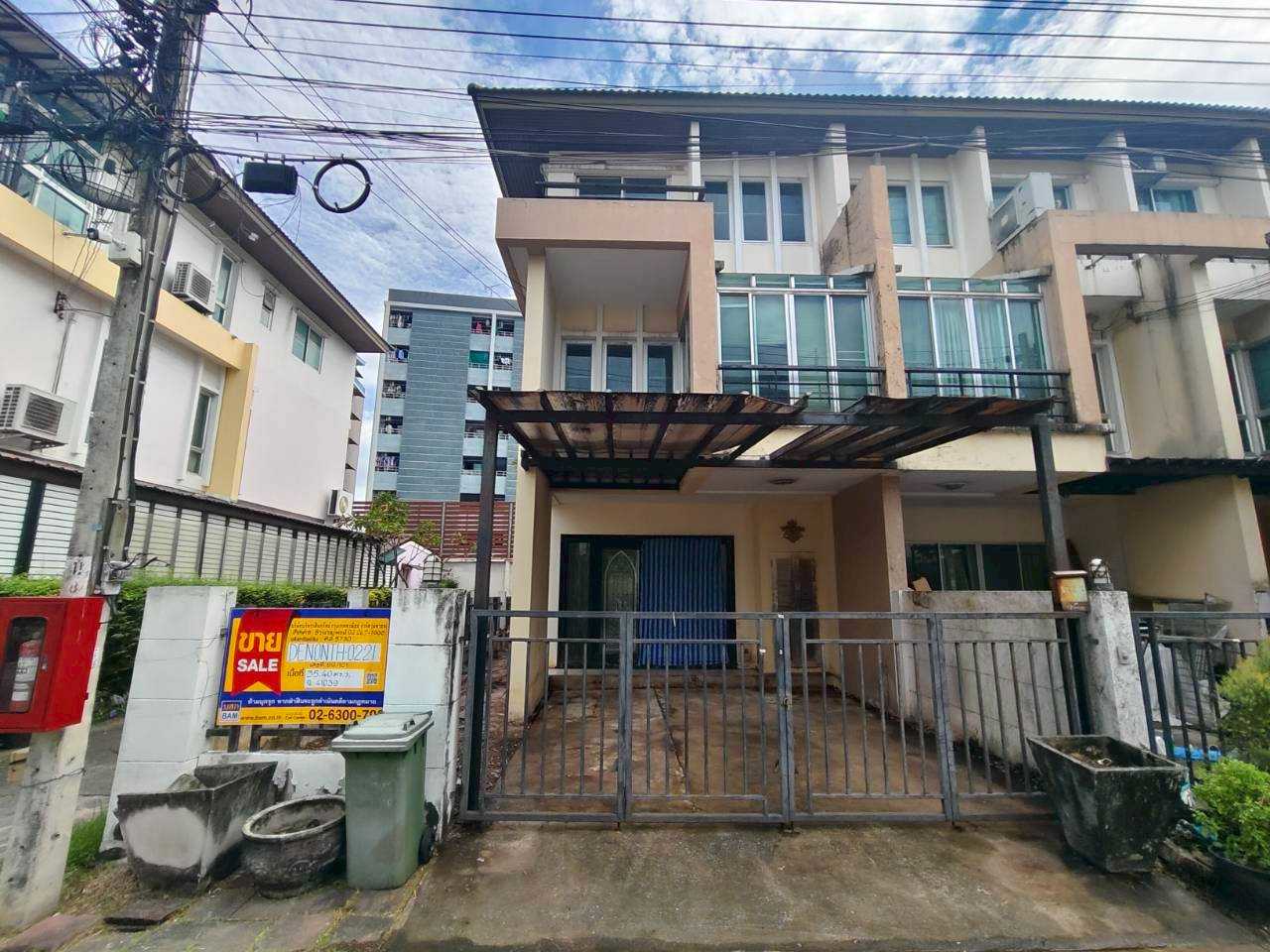 ทาวน์เฮาส์ บางตลาด ปากเกร็ด นนทบุรี