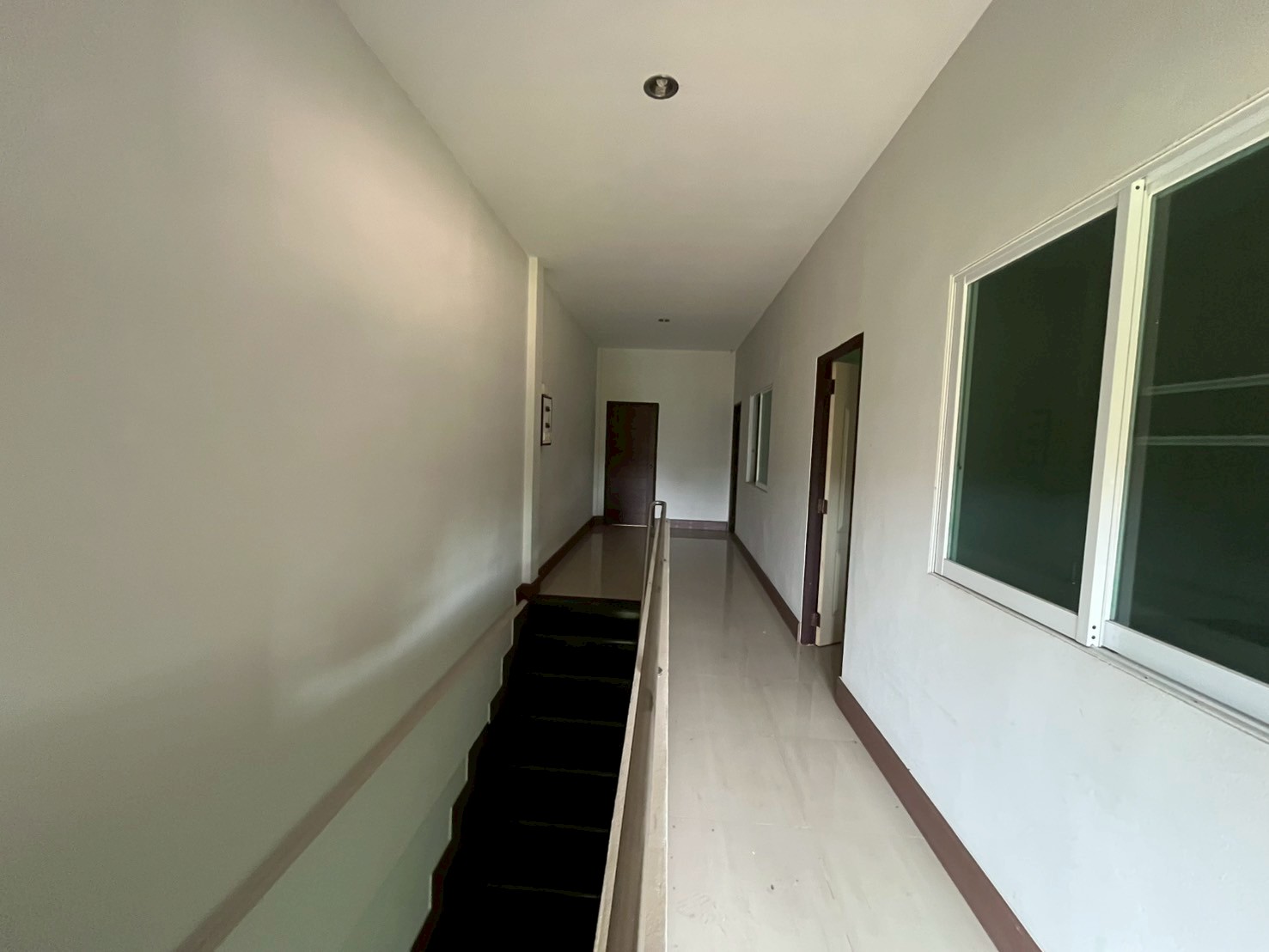 LINE_ALBUM_ราคาพิเศษ_250525_6.jpg