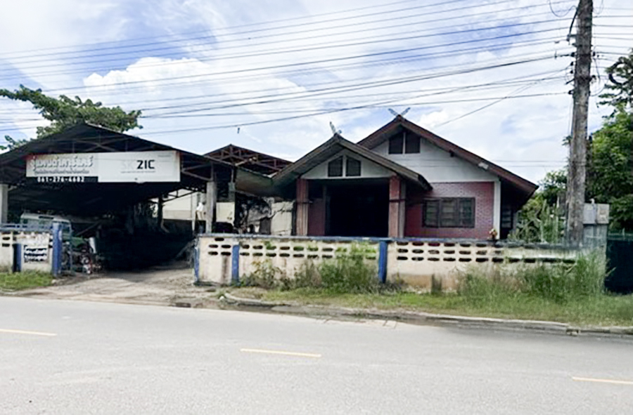 9549605b-อู่ซ่อมรถ.JPG