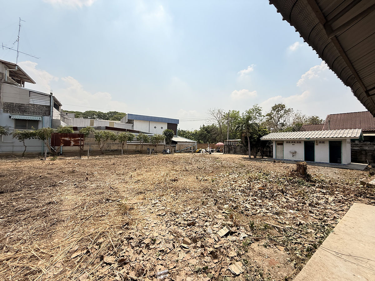 da935d74-132203-4.jpg