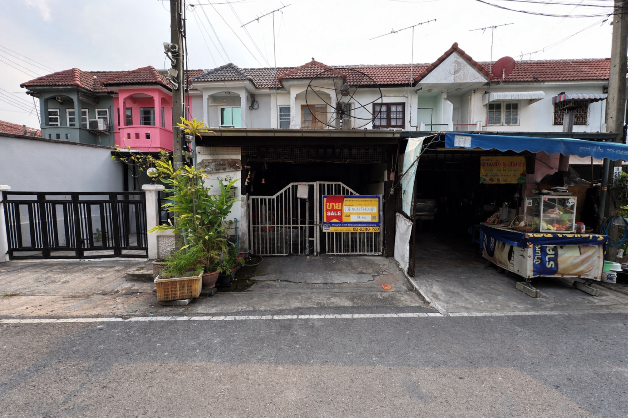 ทาวน์เฮาส์ ไทรน้อย ไทรน้อย นนทบุรี