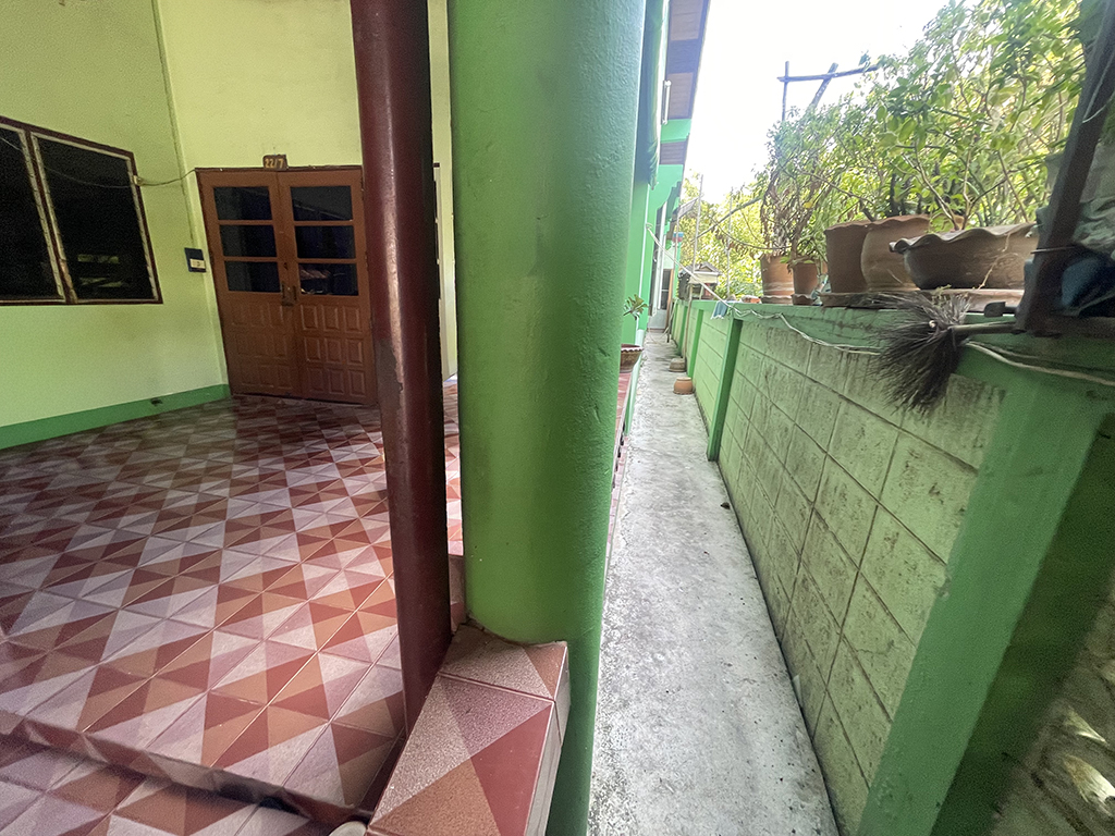b8fdc5eb-135638-1.jpg