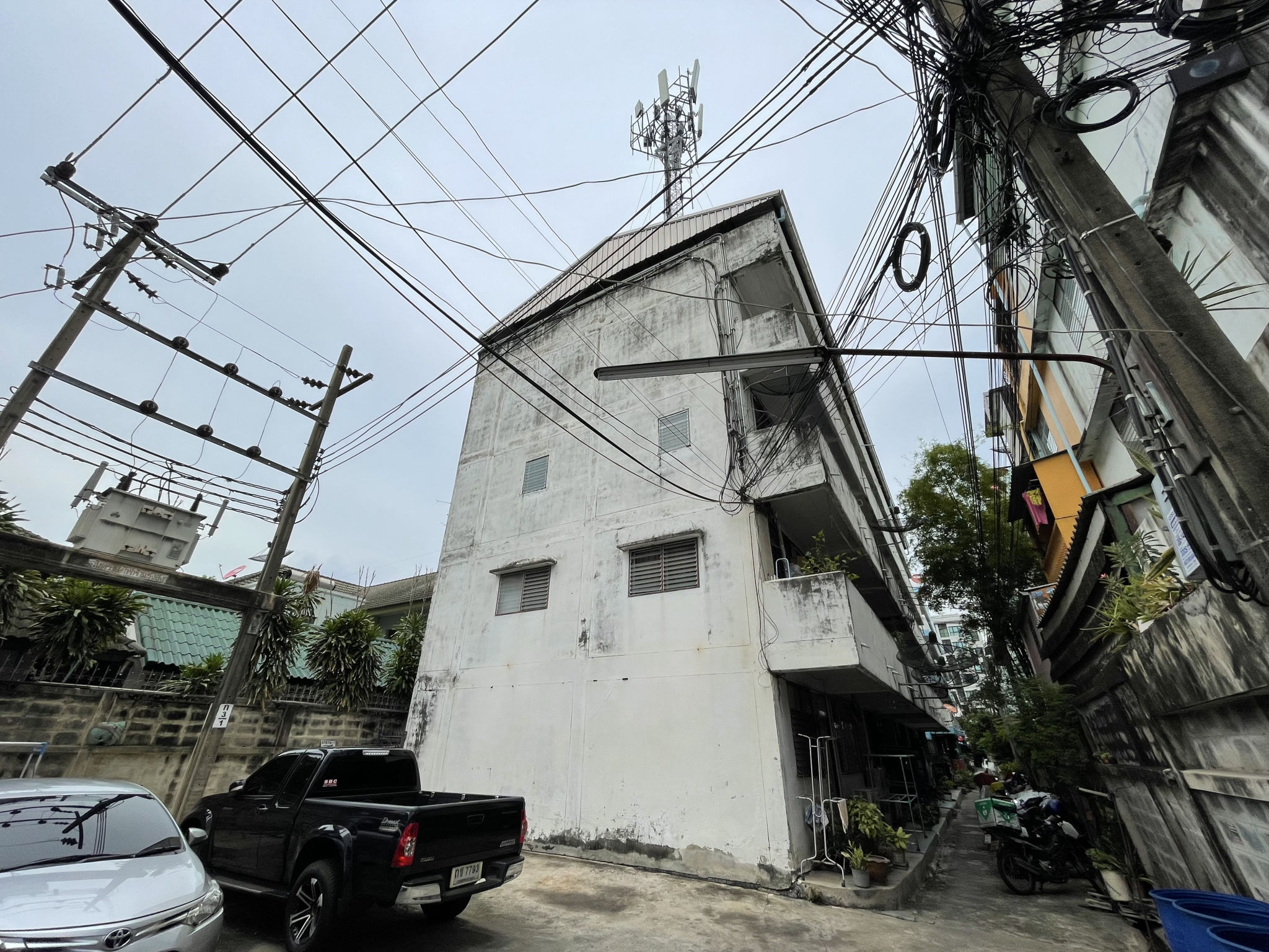สภาพแวดล้อม ศิริพจน์ แมนชั่น (7).jpg