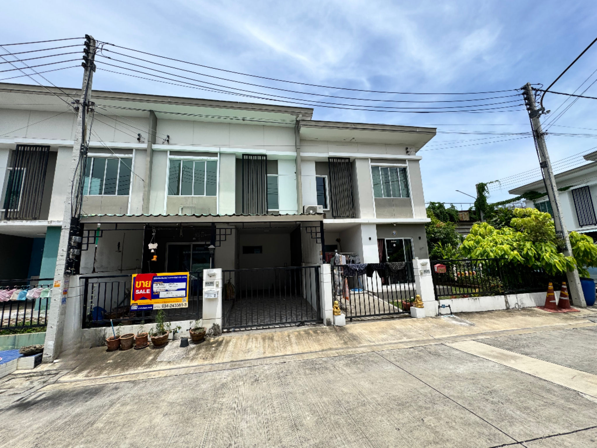 ทาวน์เฮาส์ กระทุ่มล้ม สามพราน นครปฐม