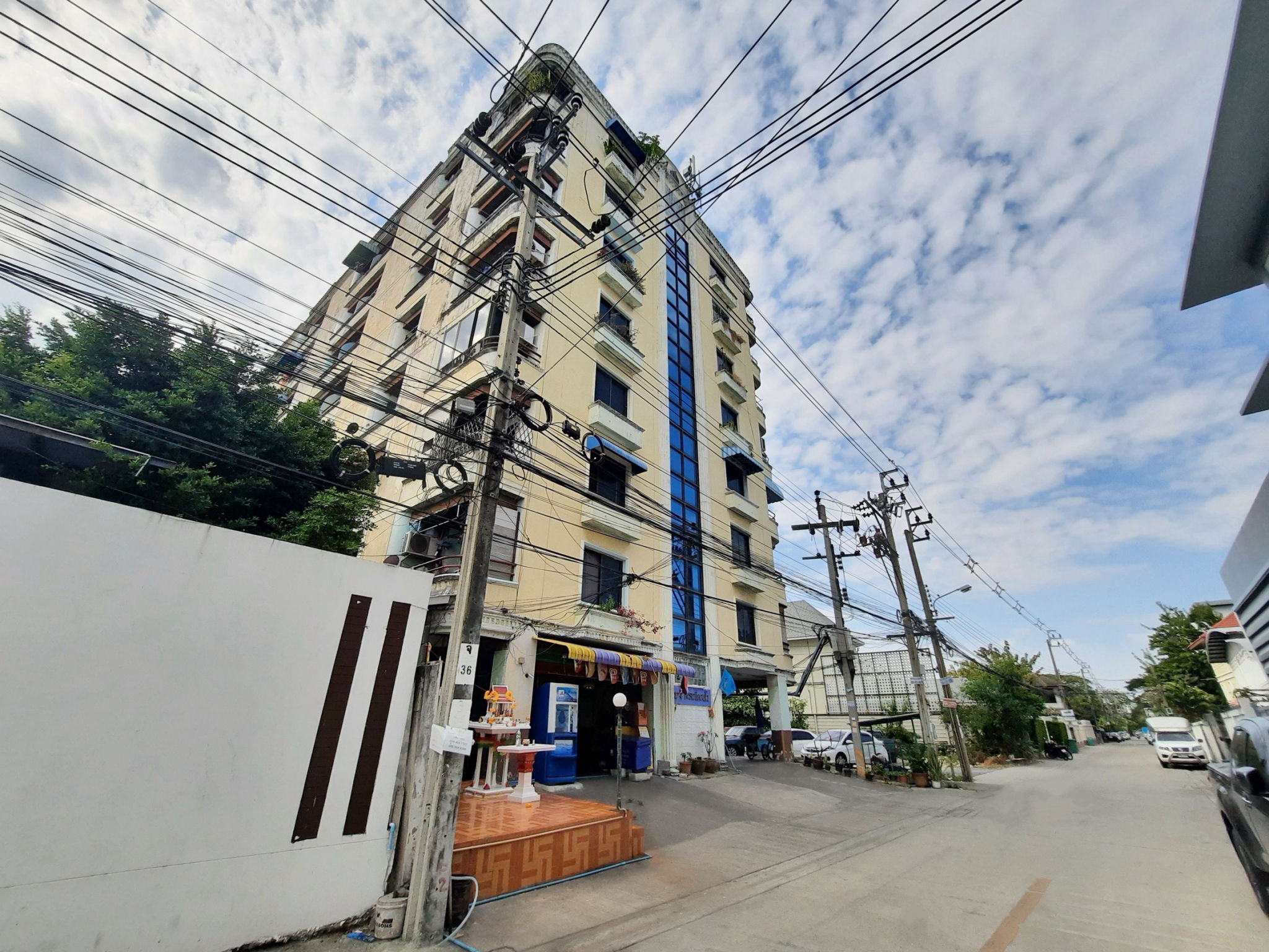 ห้องชุด วังทองหลาง ลาดพร้าว กรุงเทพมหานคร