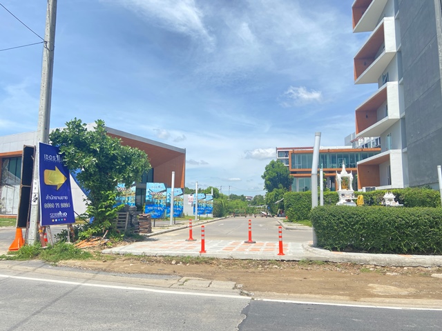 สโมสรฟิตเนส (1).jpg