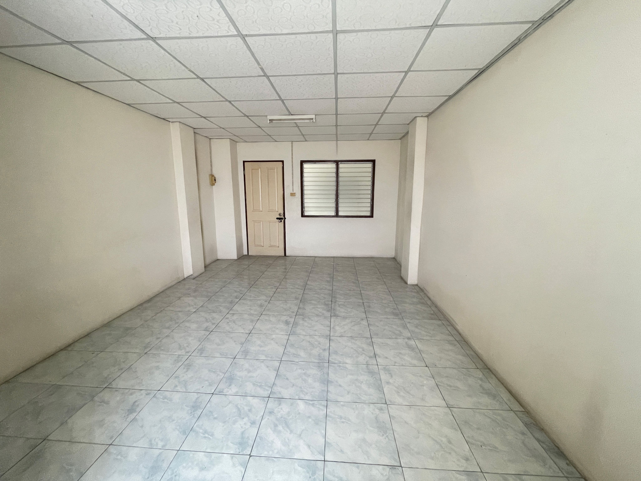 ad03a0b9-135550-3.jpg