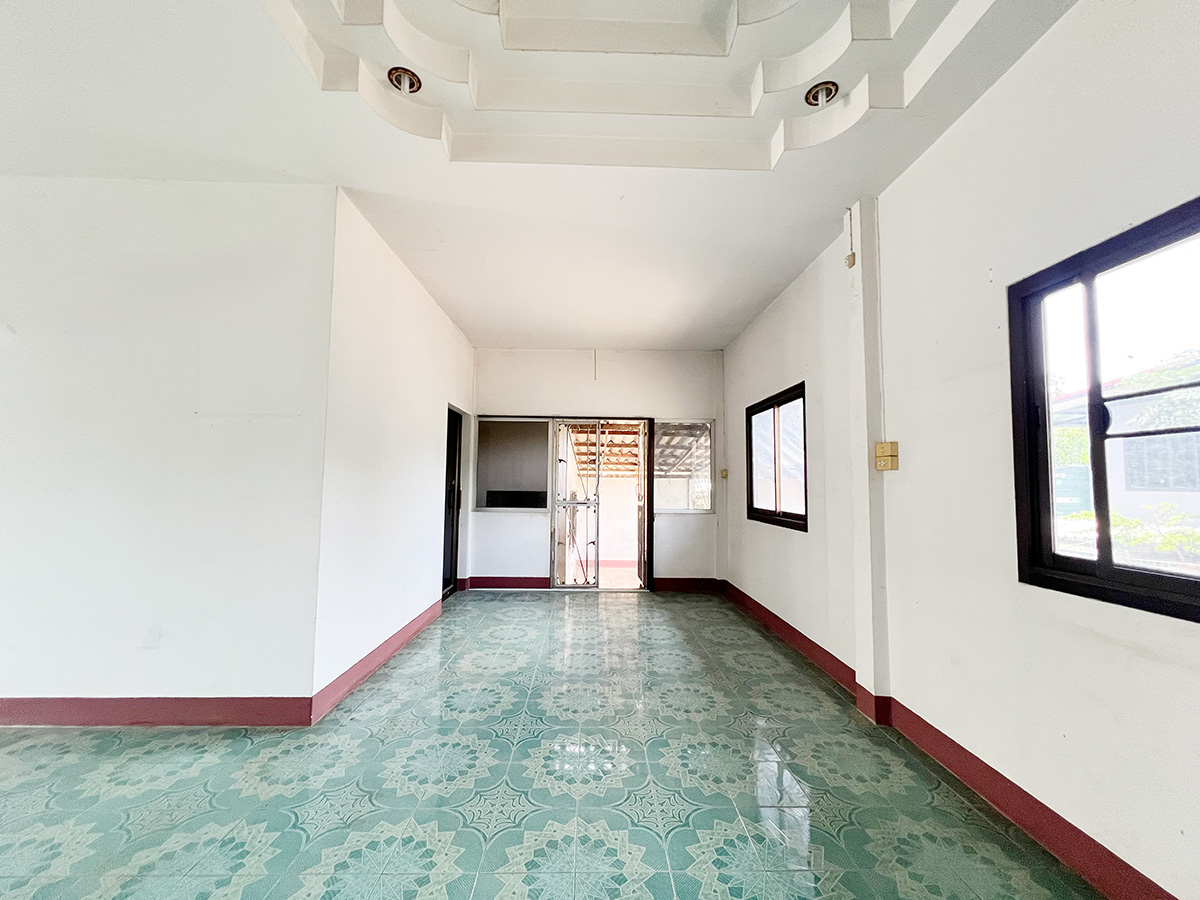 168578e0-143929-7.jpg