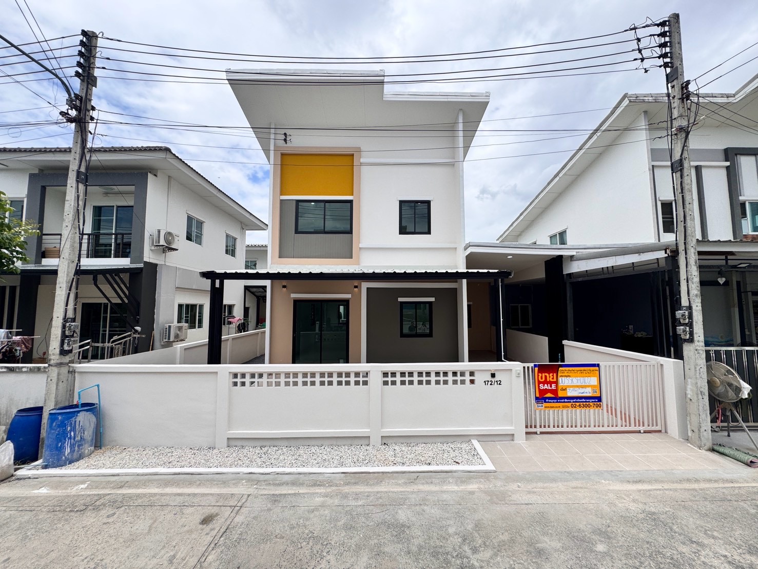 บ้านเดี่ยว  โครงการแลนซีโอคริป เพชรเกษม 81 กระทุ่มแบน :ปรับปรุงใหม่
