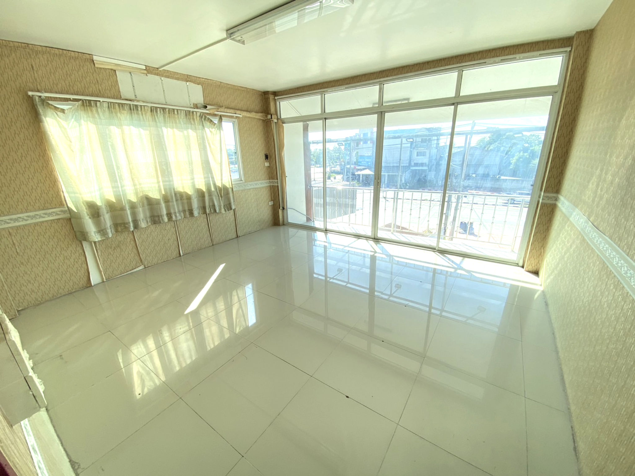 image - 2025-09-16T095946.330.png