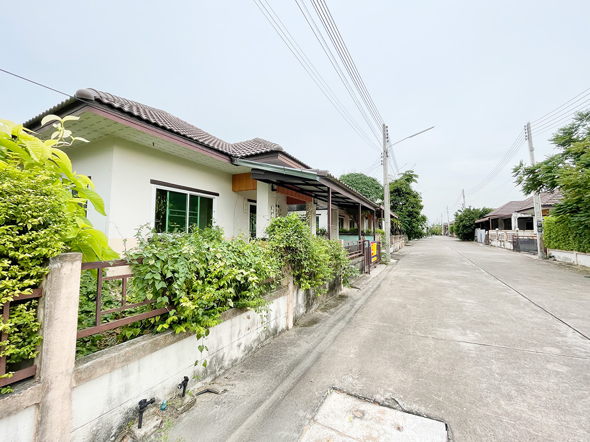 52b9d7e1-131790-2.jpg