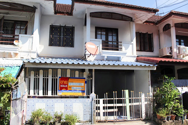 ทาวน์เฮาส์ ลำผักกูด(คลองรังสิตฝั่งใต้) ธัญบุรี ปทุมธานี