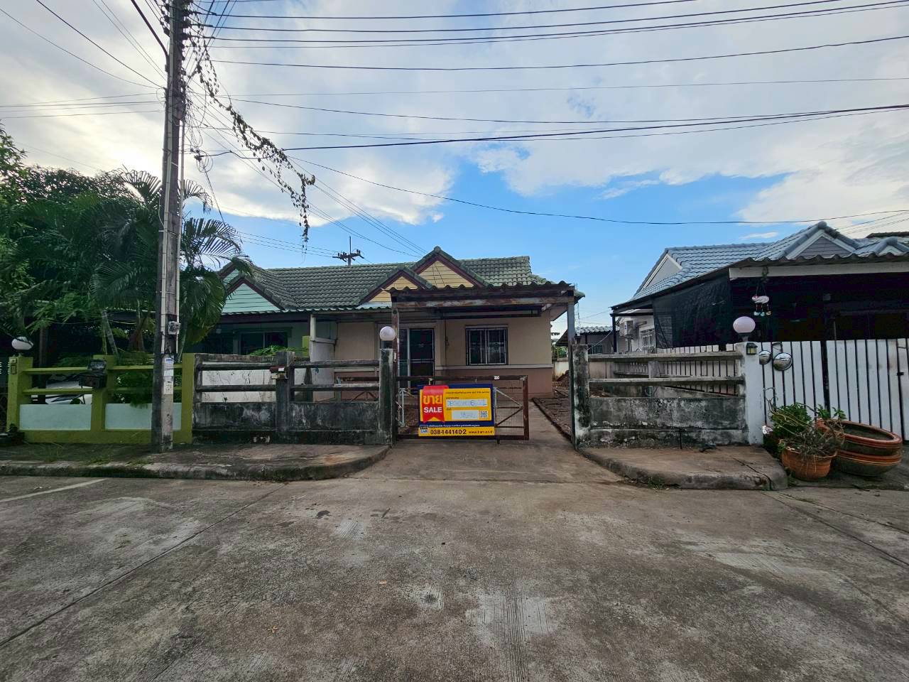 บ้านเดี่ยว สุรศักดิ์  ชลบุรี