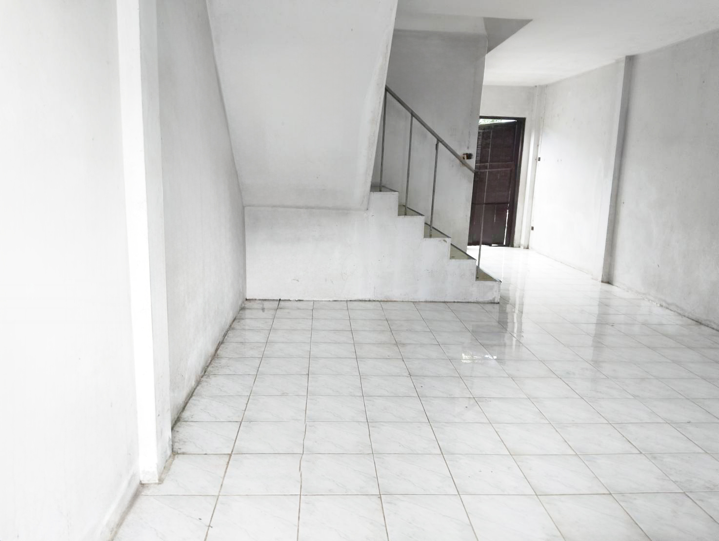 6112d752-46460-4.jpg