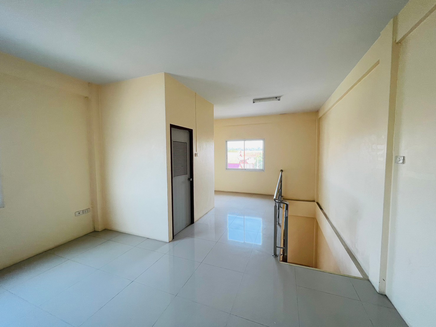 UQIZ0848.JPG