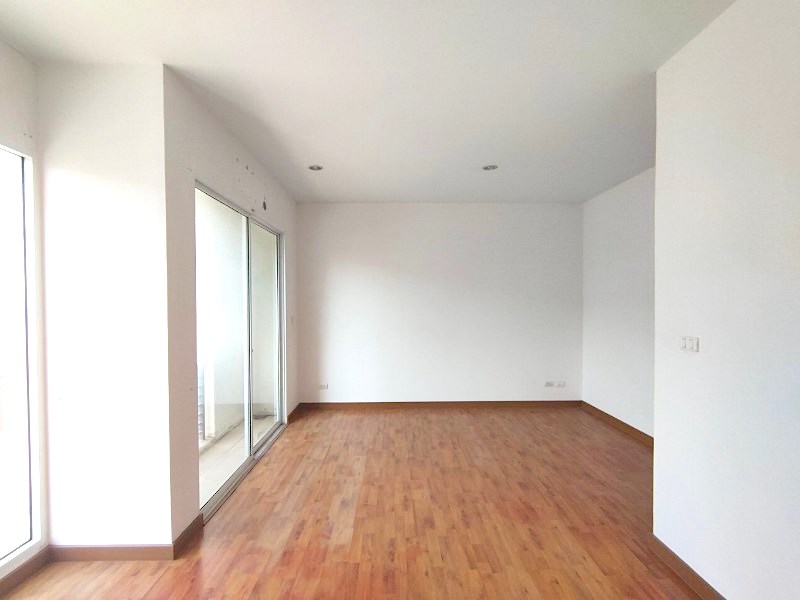 2c15a6fa-LINE_ALBUM_บ้านกลางเมือง489263 หลังทำ_๒๔๐๕๒๒_14.jpg